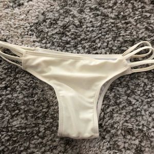 Bikini bottoms